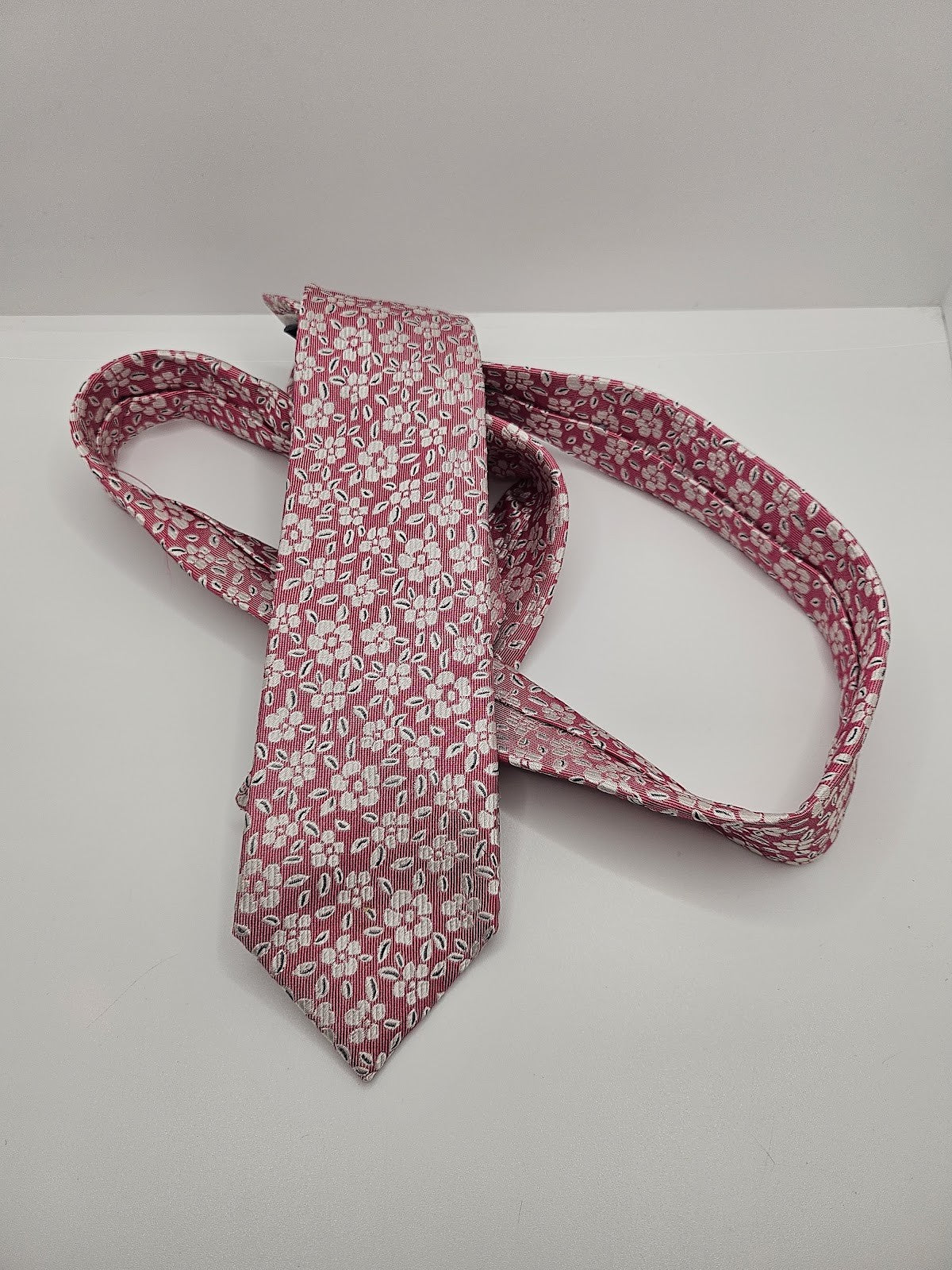 T.M.Lewin Mens Silk Tie Pink Floral Vtg Retro Wedding Neck Tie