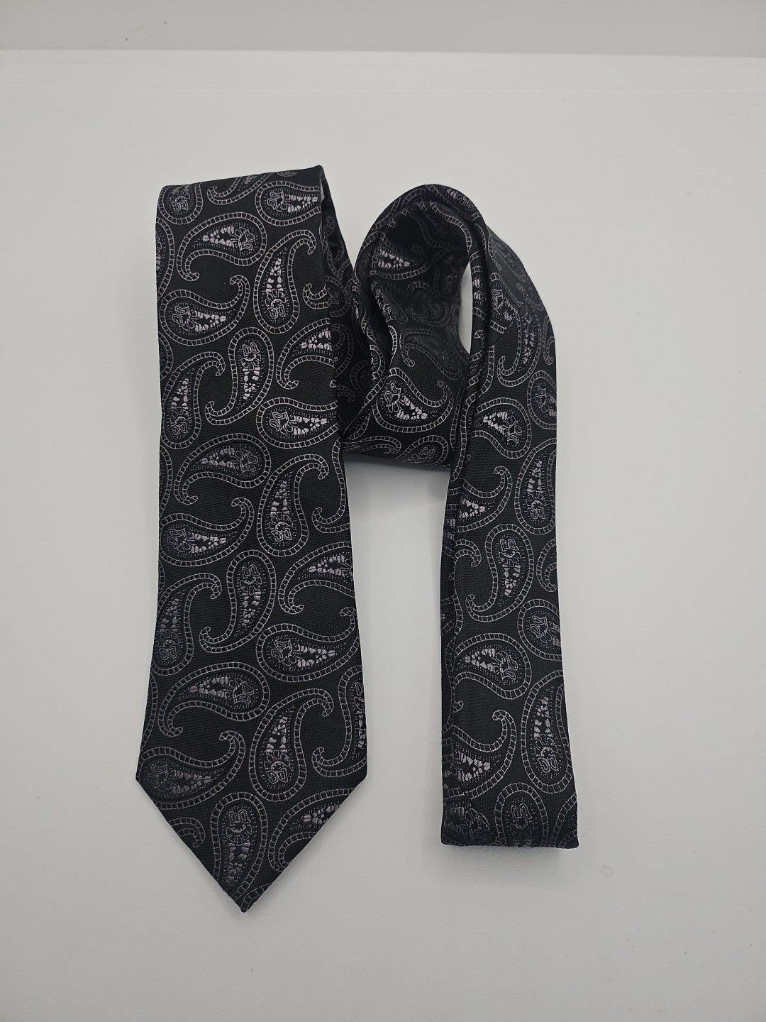 Saville Row Black / Grey paisley Thin Mens Silk Tie Wedding Formal Neck Tie BX16