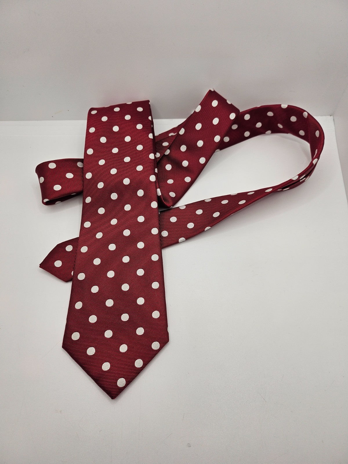 Austin Reed Silk Tie Mens Red White Woven Polka Dot Business Retro Neck Tie BX21