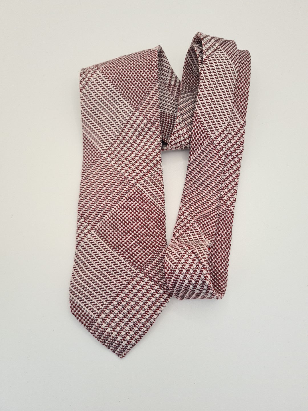 Red Italian Vintage Geometric Pattern Silk Tie | Designer Mens Tie UK Geometric Vintage Mens Tie UK BX14