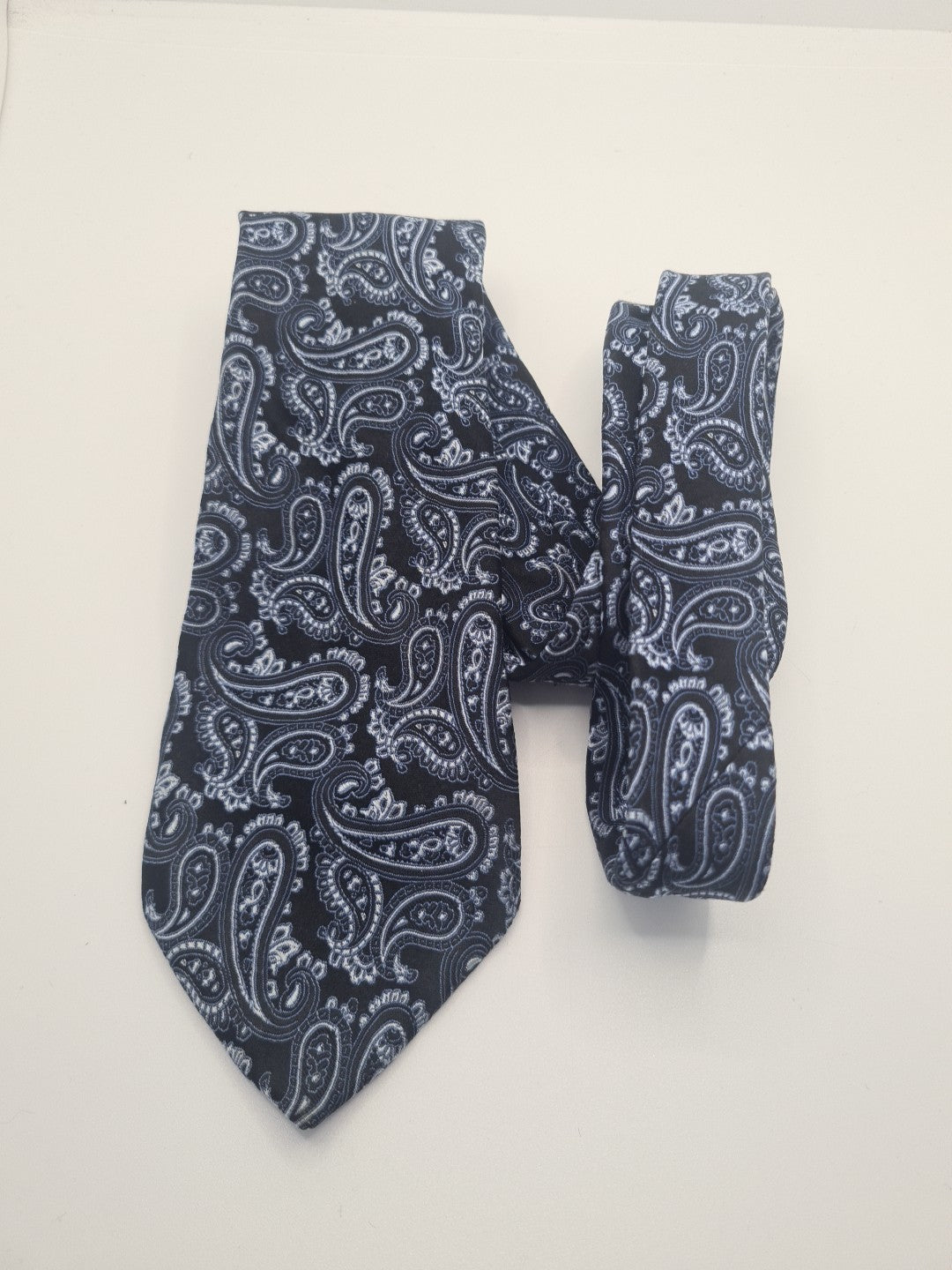 Michael Kors Black Paisley Mens Silk Tie Classic Designer Necktie Formal Paisley Vintage Mens Tie UK BX9