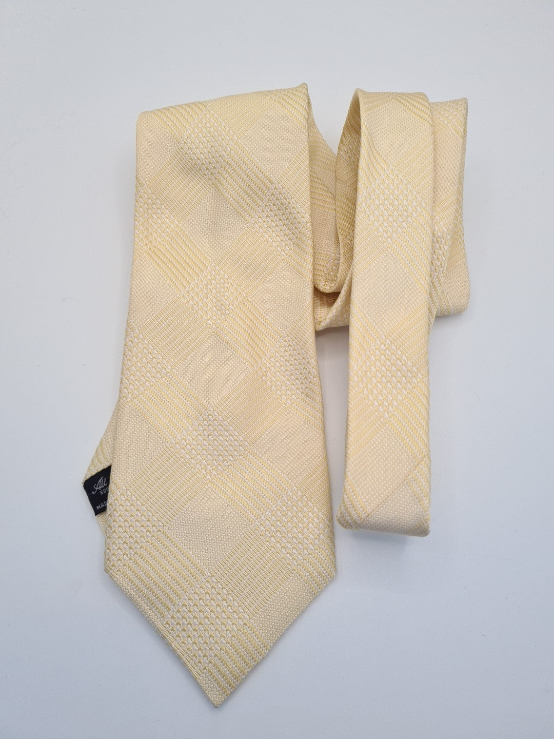 Ede & Ravenscroft Yellow Geometric Pattern Silk Tie | Designer Mens Tie UK Geometric Vintage Mens Tie UK BX14