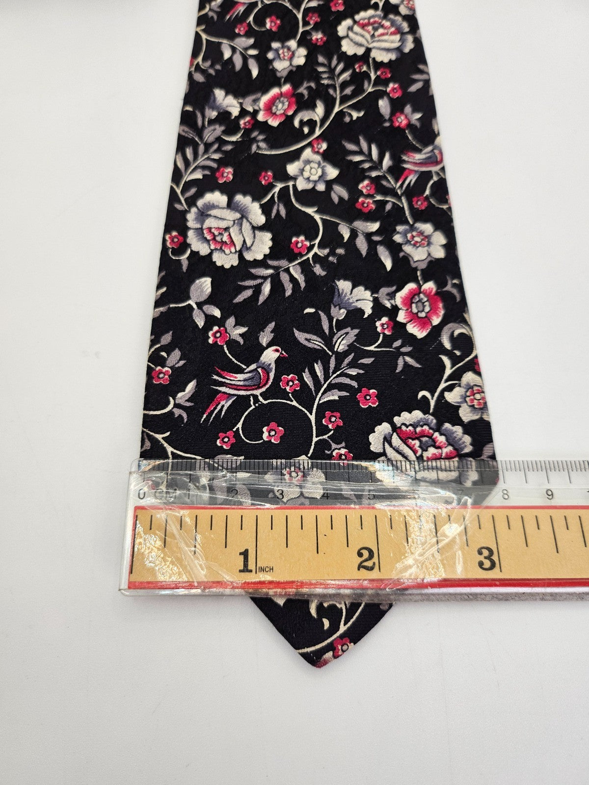 YSL Yves Saint Laurent Mens Silk Tie Floral Print Vtg Retro Wedding Neck Tie R9