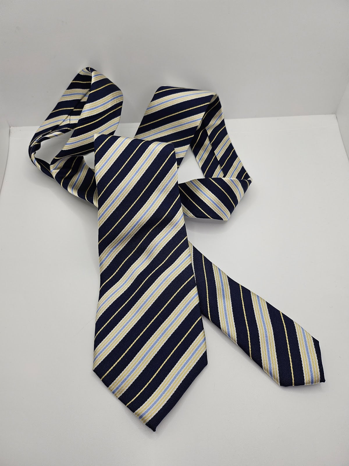 T.M. Lewin Mens Silk Tie Navy Blue Yellow Striped Vtg Retro Wedding Neck Tie