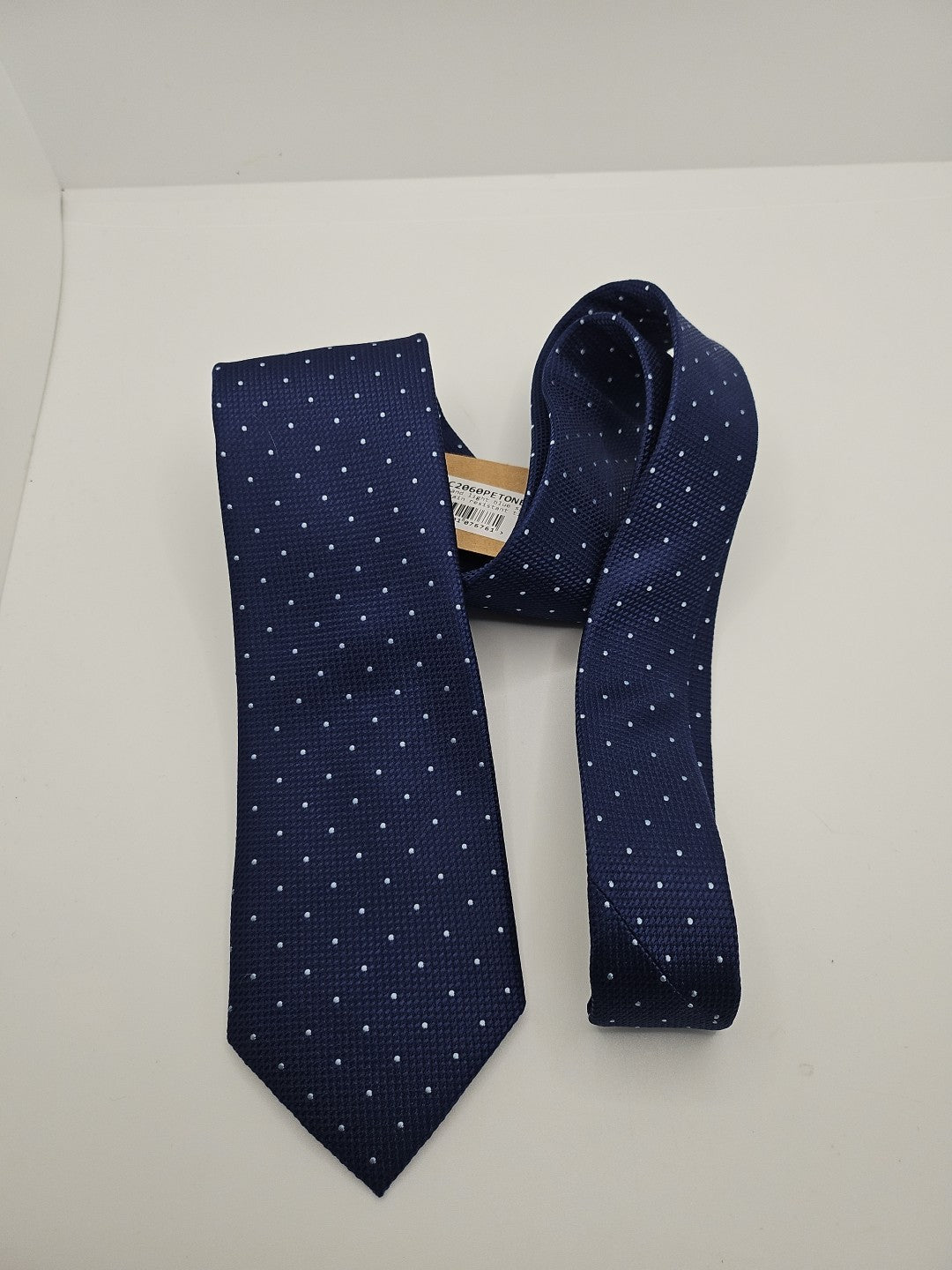 Charles Tyrwhitt Blue Spotty NWT Mens Silk Tie Wedding Formal Neck Tie BX17