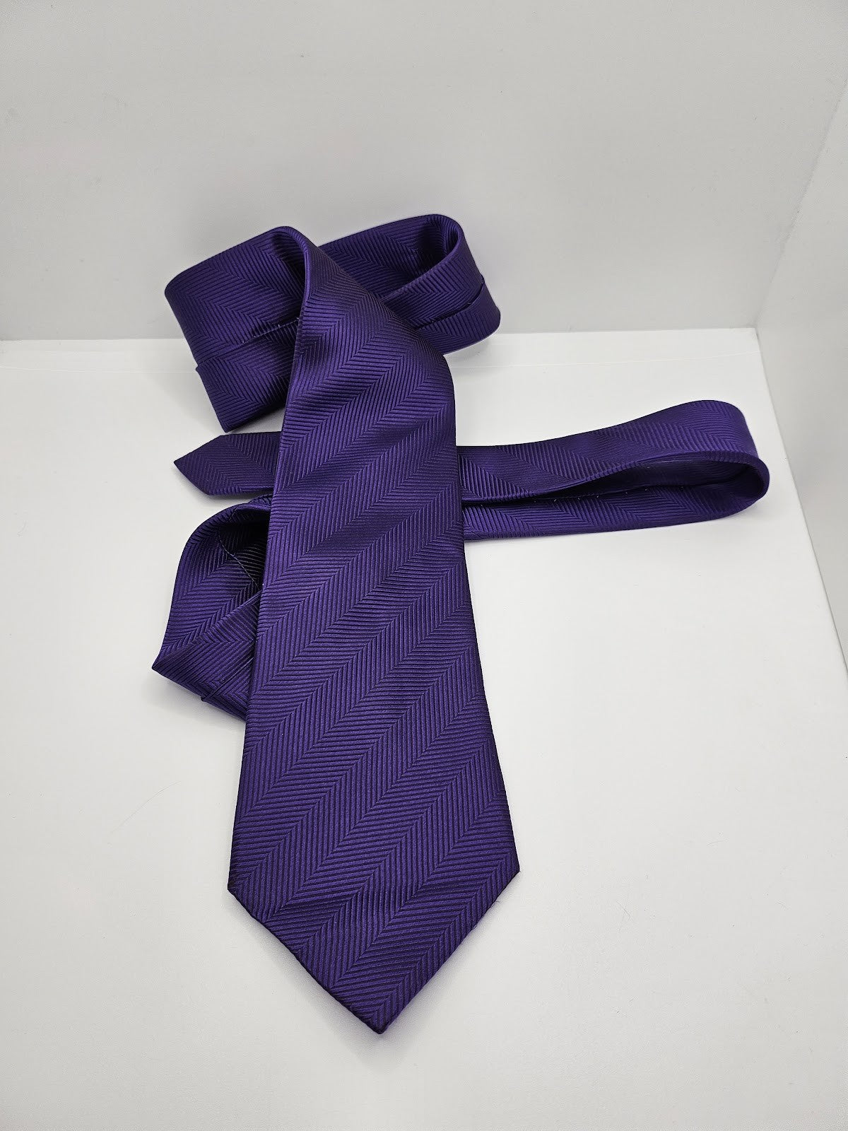 T.M.Lewin Mens Silk Tie Purple Herringbone Vtg Retro Wedding Neck Tie