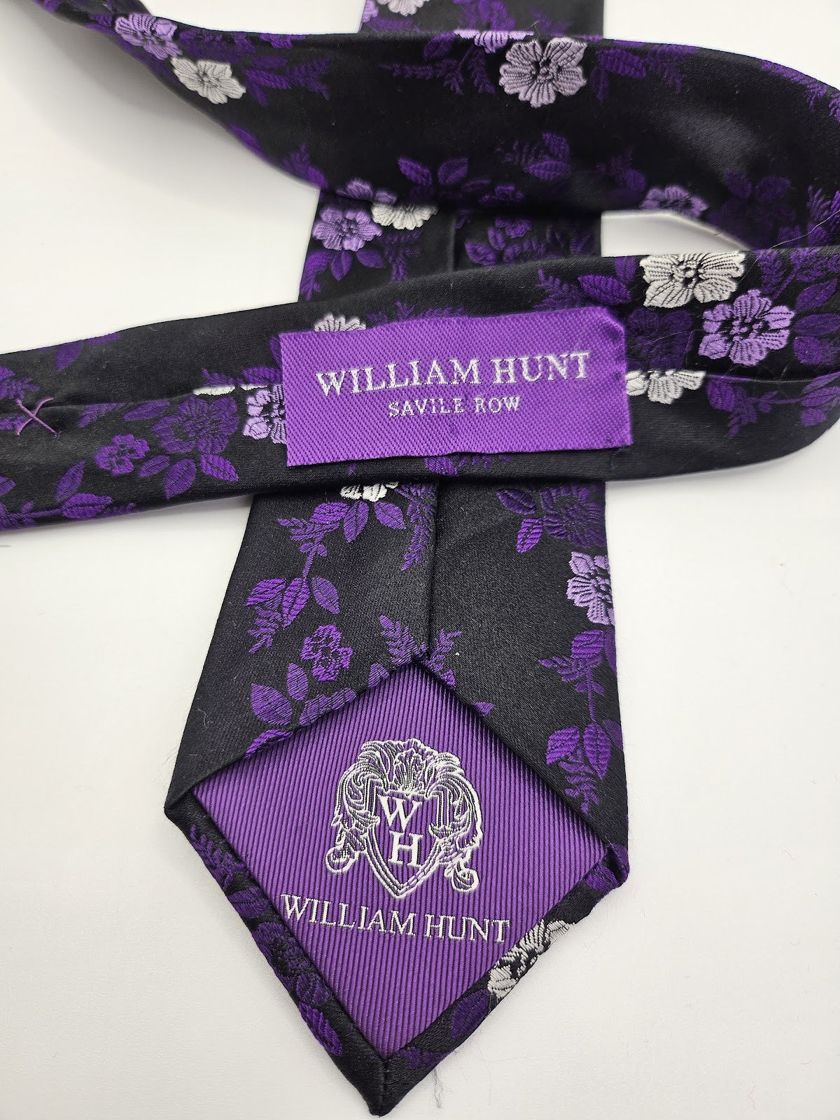 William Hunt Mens Silk Tie Black Purple Floral Vtg Retro Wedding Neck Tie