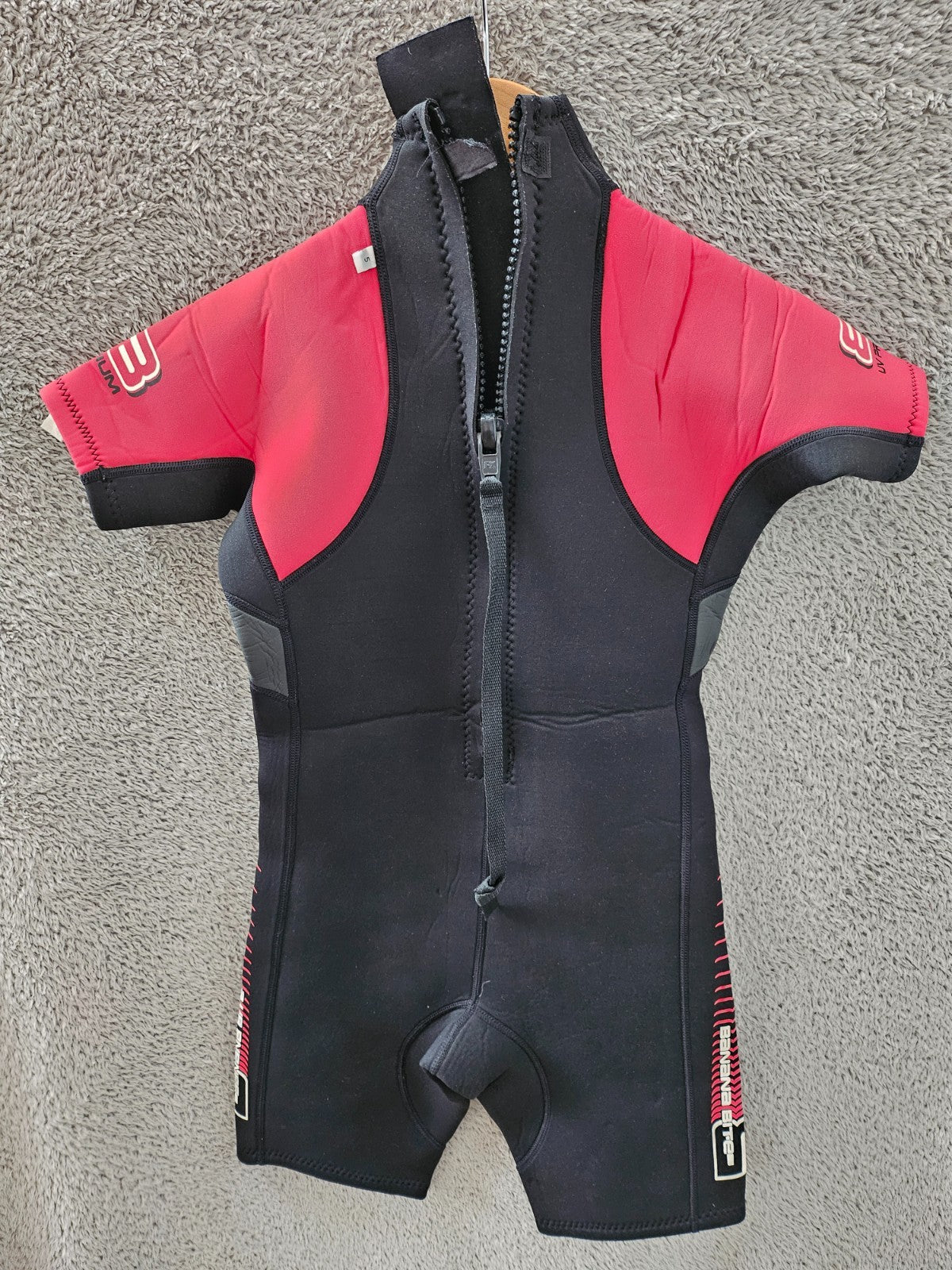 Banana Bite Kids K5 Age 5/6 2.5MM Shorty wetsuit Surf Swim Paddle Holiday KW163