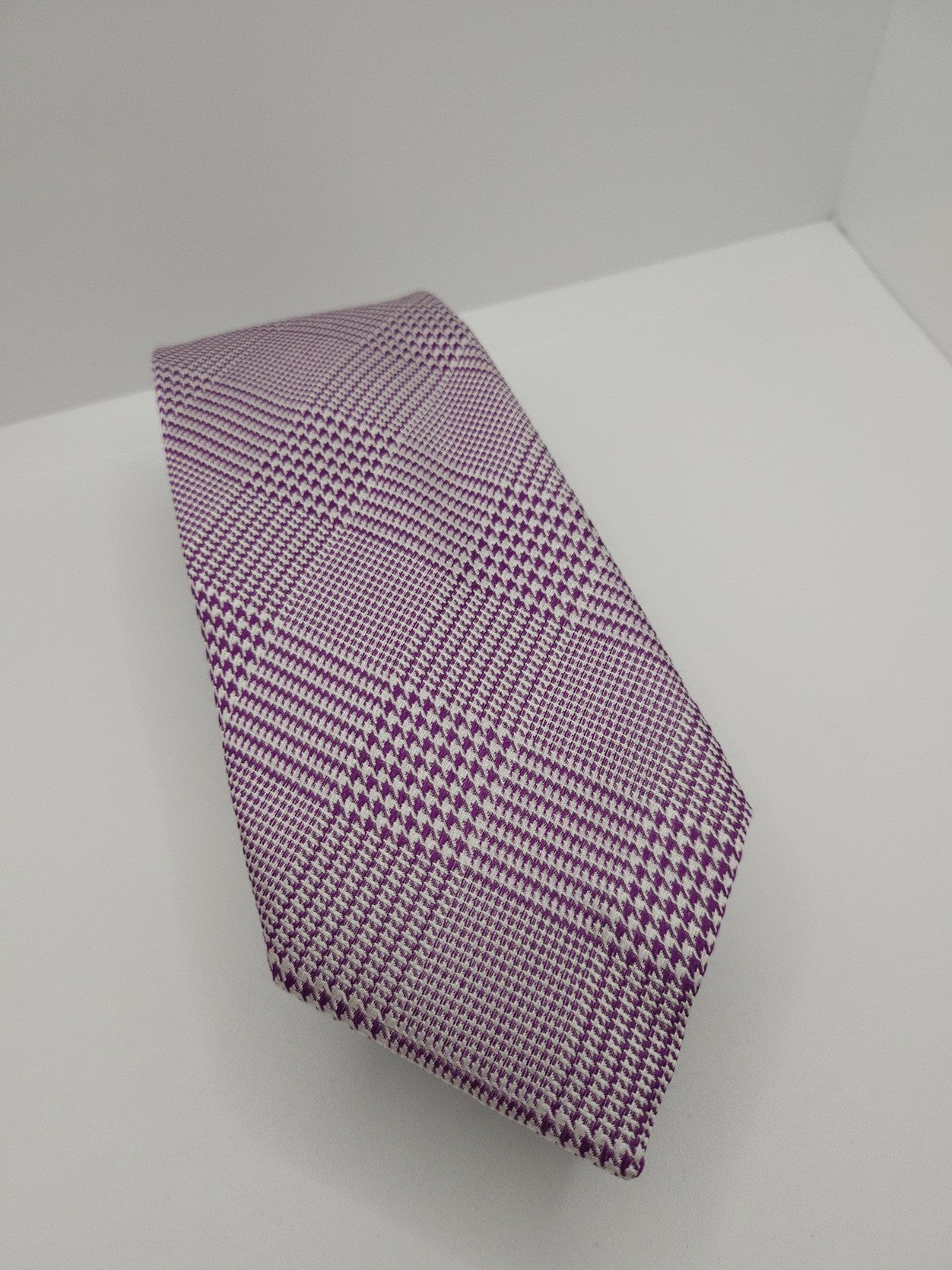 Charles Tyrwhitt Silk Tie Mens White Purple Checked Pattern Classic Necktie BX13