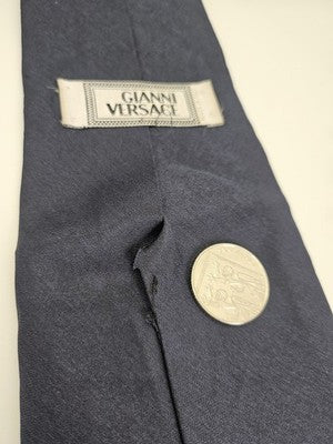 Gianni Versace Silk Tie Mens Navy Blue Plain Medusa Vtg Wedding Neck Clearance Vintage Retro