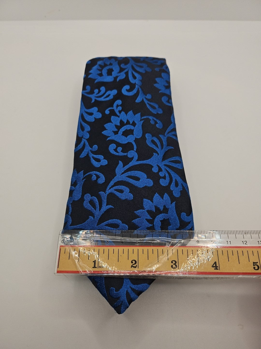 Duchamp Black / Blue Floral Pattern Mens Silk Tie Wedding Formal Neck Tie BX17