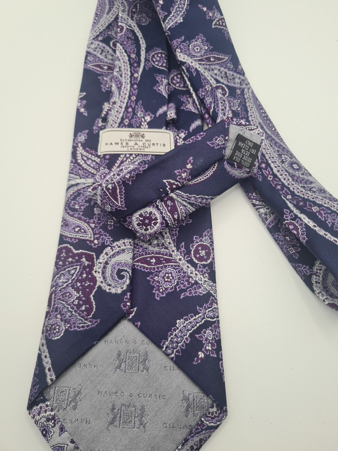 Hawes & Curtis Purple Paisley Mens Silk Tie Classic Designer Necktie Formal Paisley Vintage Mens Tie UK BX6