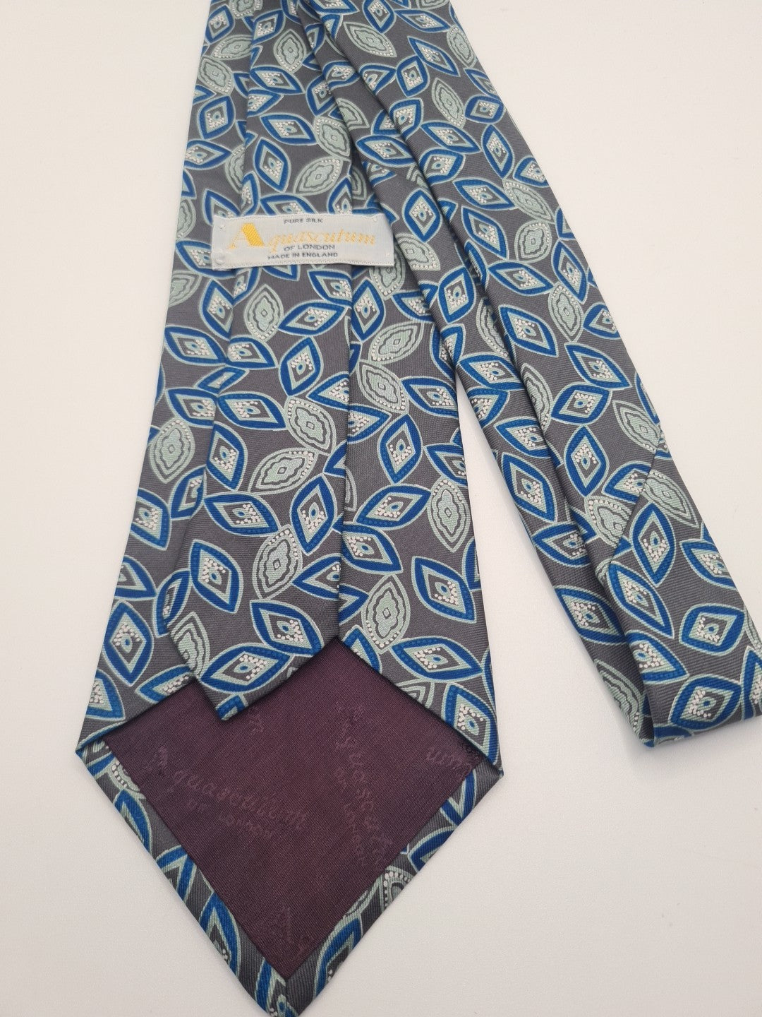 Aquascutum Vintge Pattern Mens Silk Tie Classic Designer Necktie Formal Vintage Mens Tie UK BX8