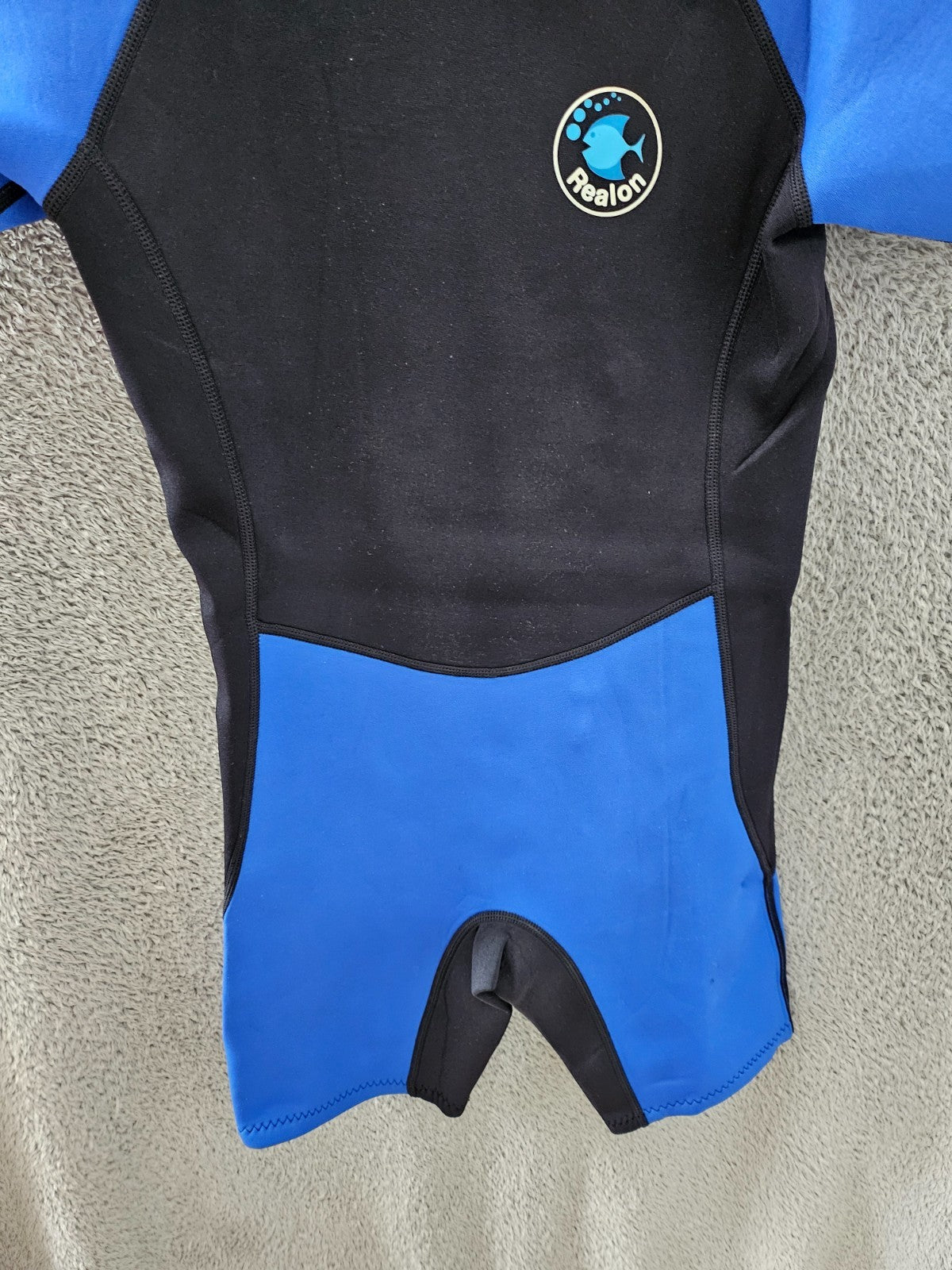 Realon Kids 2XL Age 15 2.5MM Shorty wetsuit Surf Swim Paddle Holiday KW164
