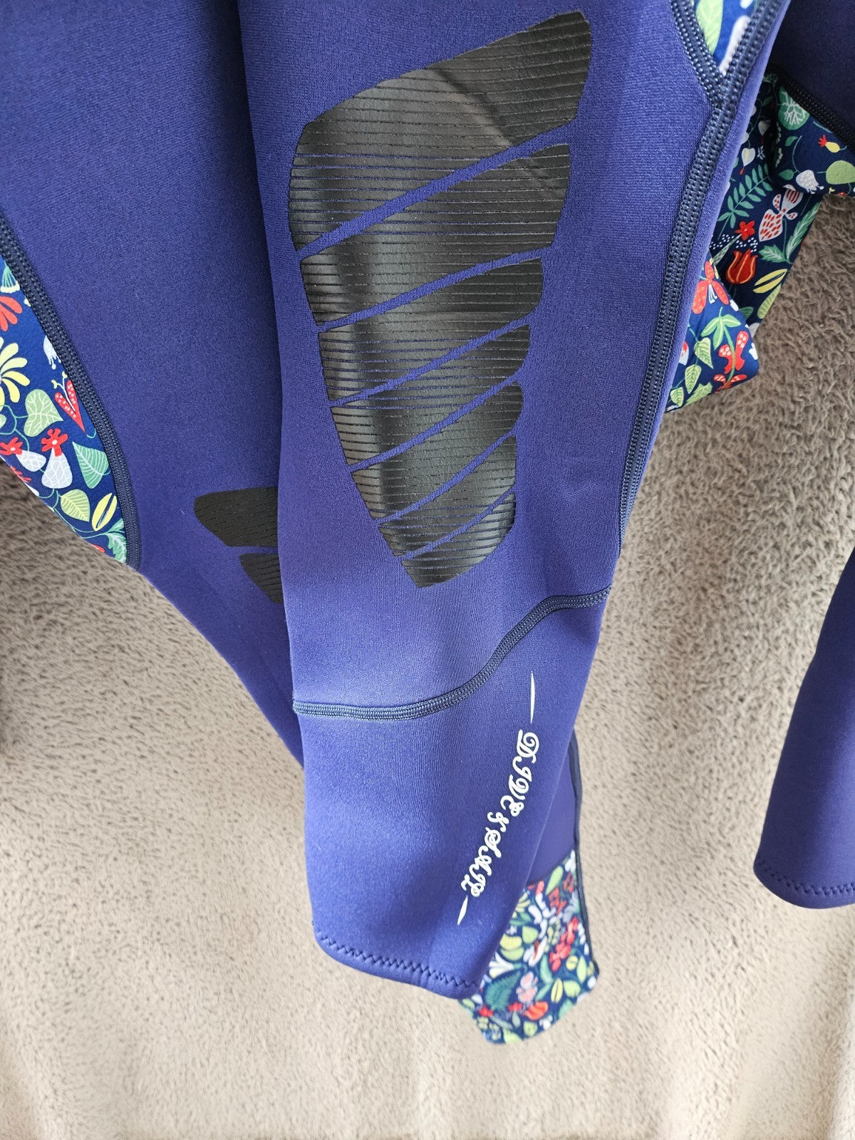 Dive & Sail Youth 2XL 14-16 Yrs 2.5MM Shorty wetsuit Surf Swim Paddle Holiday