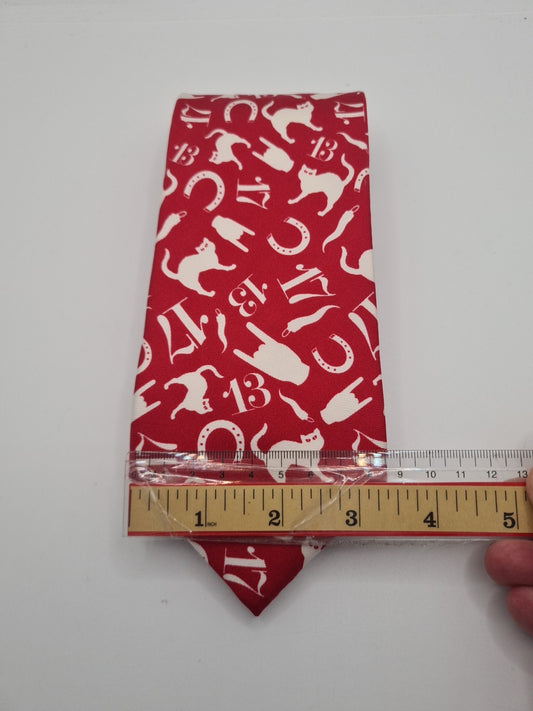 Moschino Red Lucky pattern Mens Silk Tie Classic Designer Necktie Formal Vintage Mens Tie UK BX10