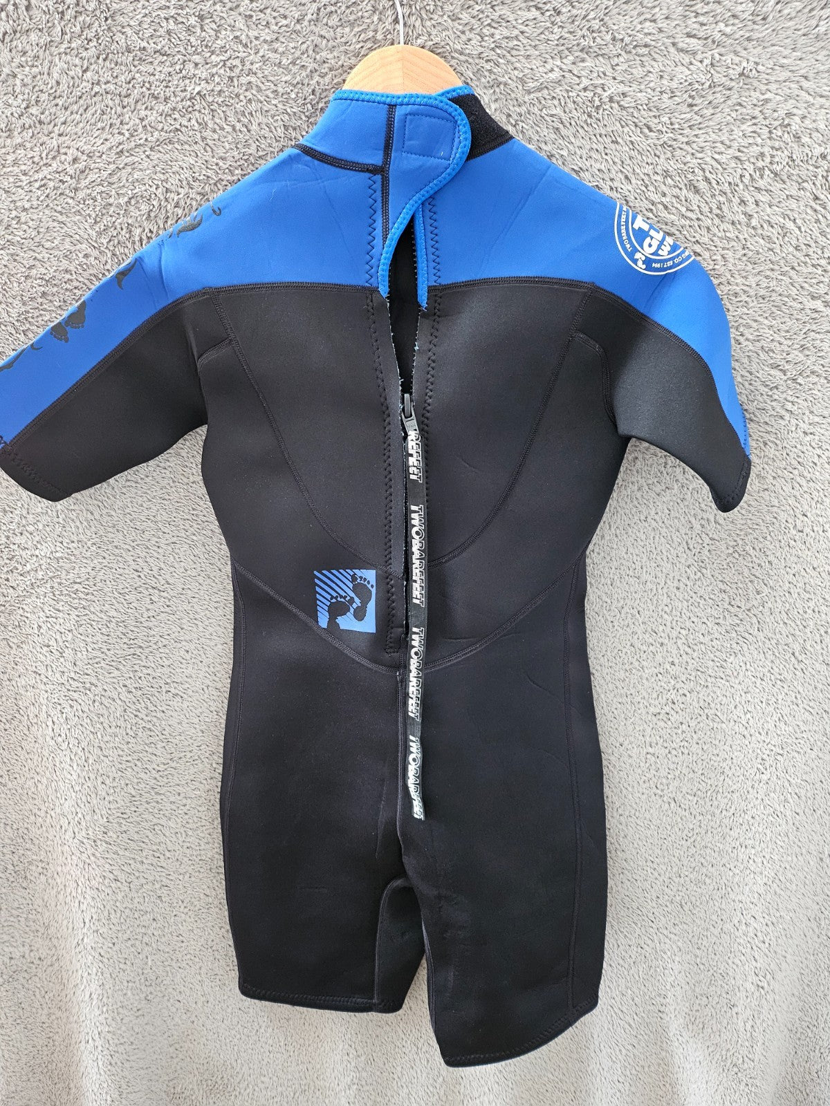 Bare Feet XL Age 12/13 Yrs 2.5MM Shorty wetsuit Surf Swim Paddle Holiday KW166