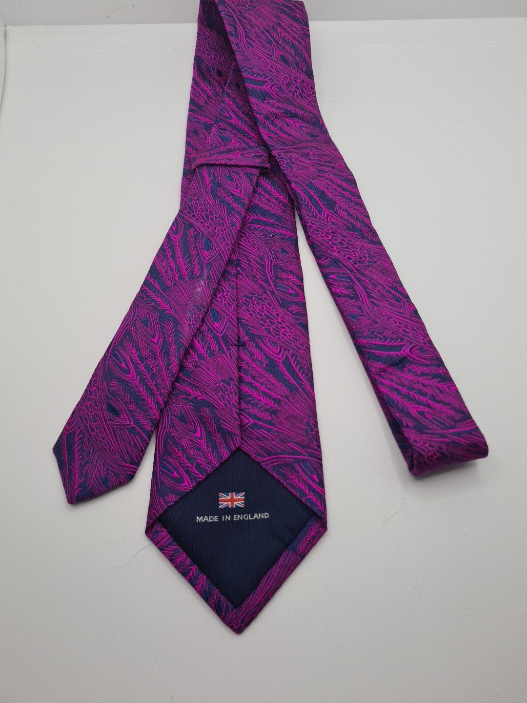 Pink Purple Paisley Embroidered Mens Silk Tie Classic Designer Necktie Paisley Vintage Mens Tie UK BX12