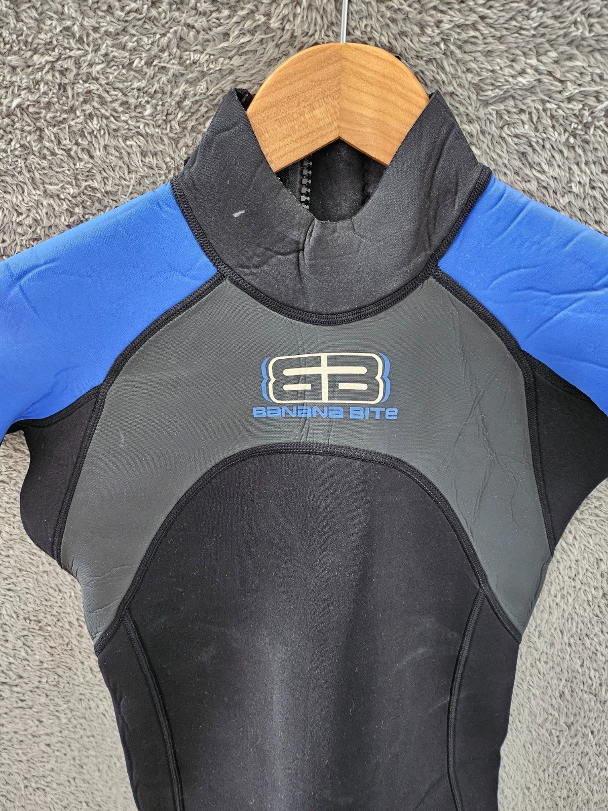 Banana Bite Kids Age 7-8 Yrs 2.5MM Shorty Wetsuit Swim Surf Paddle Holiday KW172