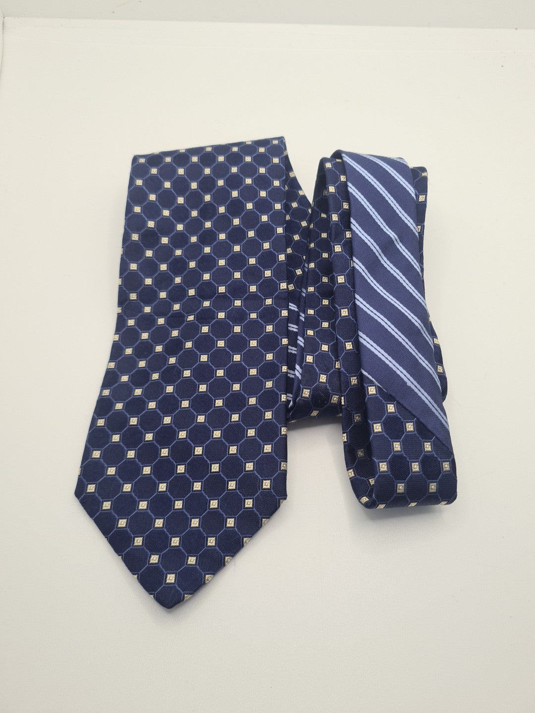 Tommy Hilfiger Blue Geometric Mens Silk Tie Classic Designer Necktie Formal Geometric Vintage Mens Tie UK BX8