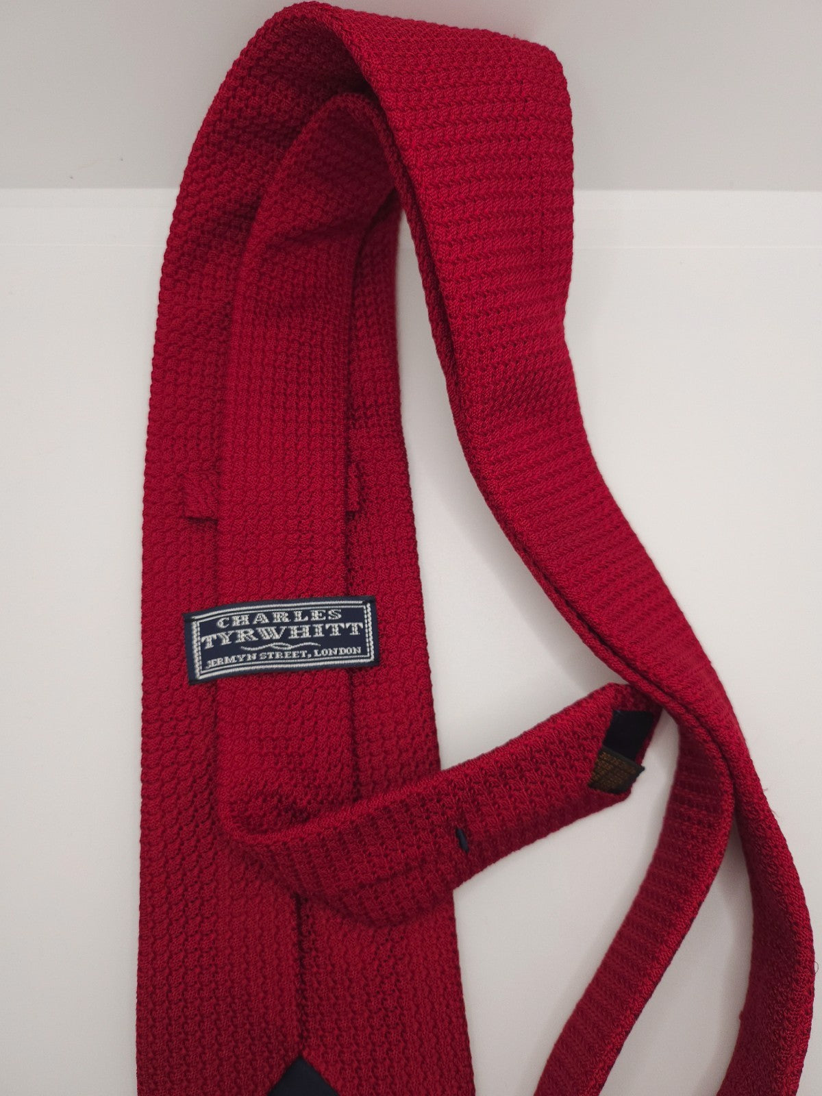 Charles Tyrwhitt Silk Tie Mens Red Grenadine Textured Weave Luxury Necktie BX11 Vintage Retro