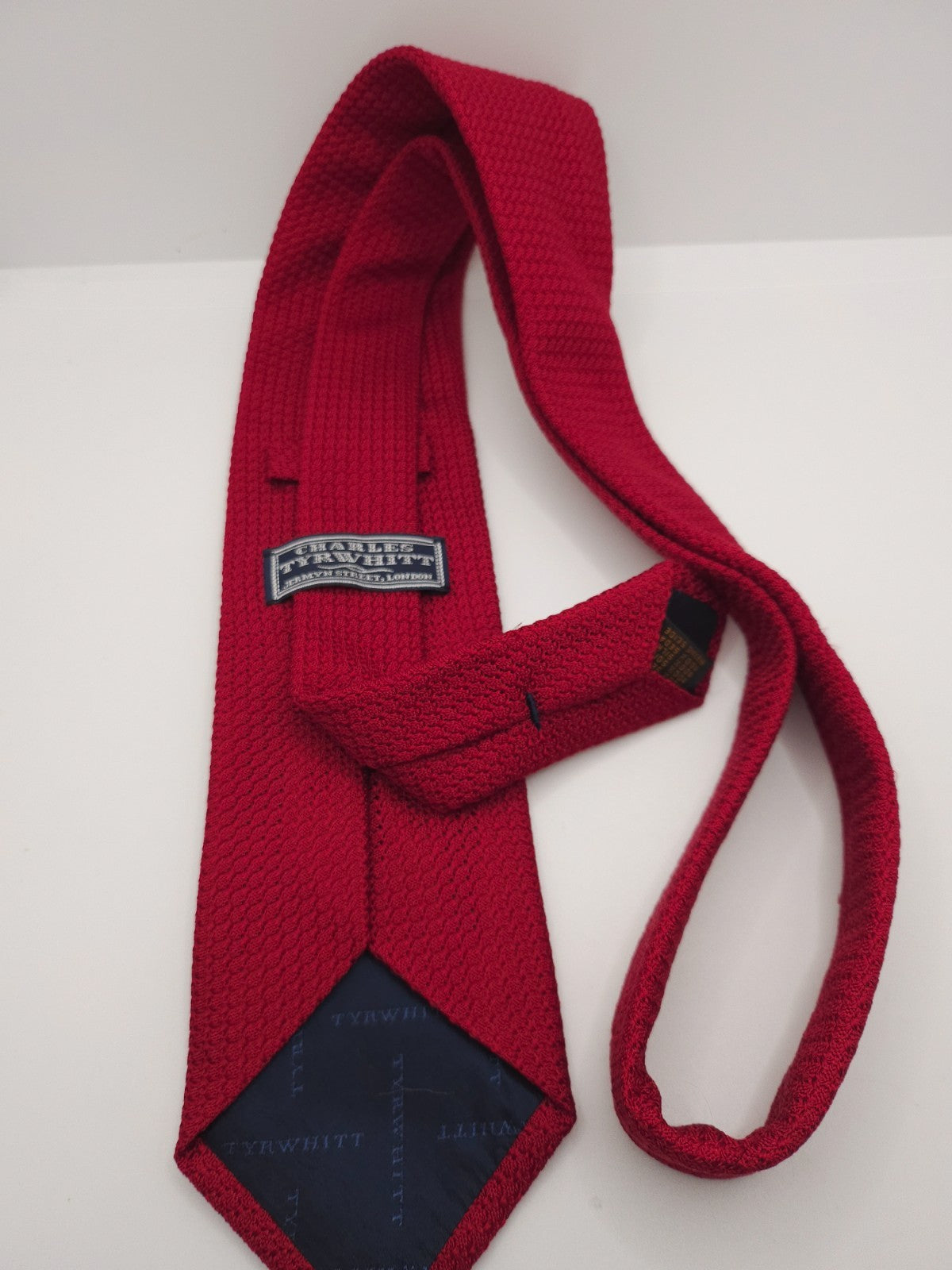 Charles Tyrwhitt Silk Tie Mens Red Grenadine Textured Weave Luxury Necktie BX11 Vintage Retro