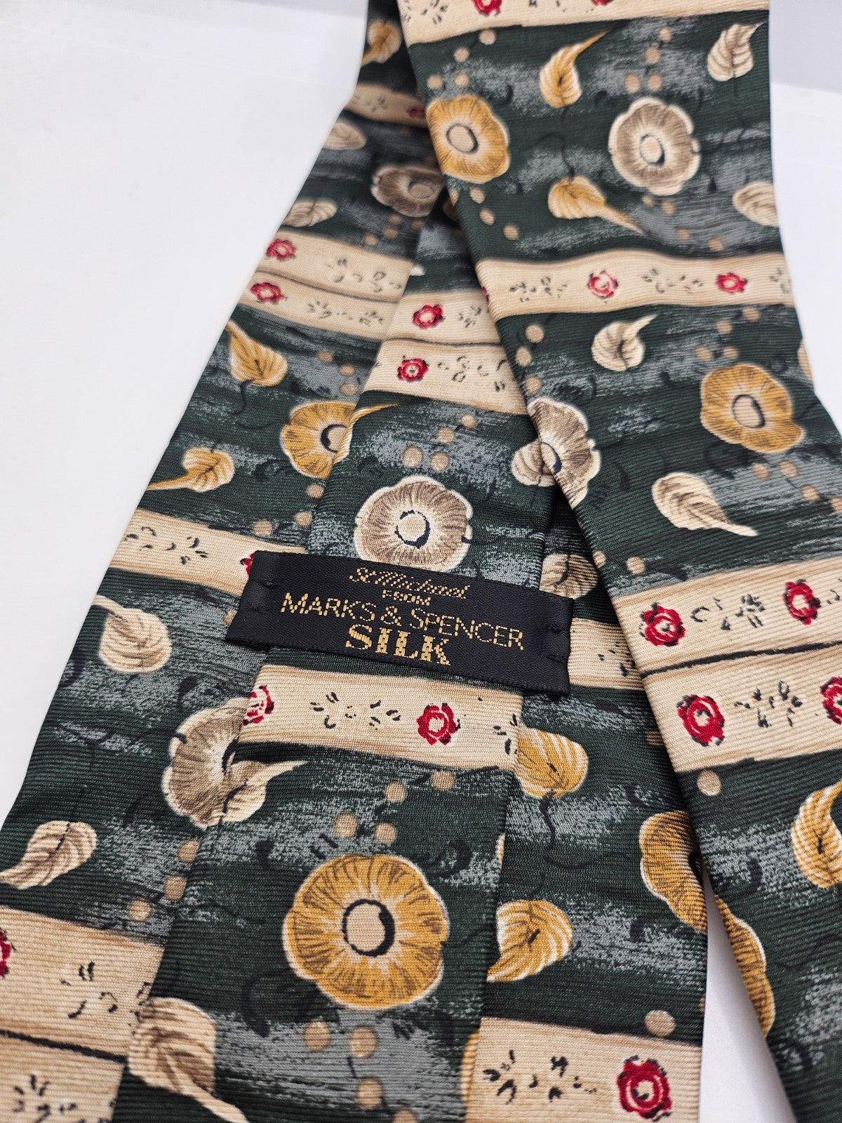 Vtg Mens Silk Tie Marks and Spencer Green Tan Floral Statement Retro Neck Tie BX25 Vintage