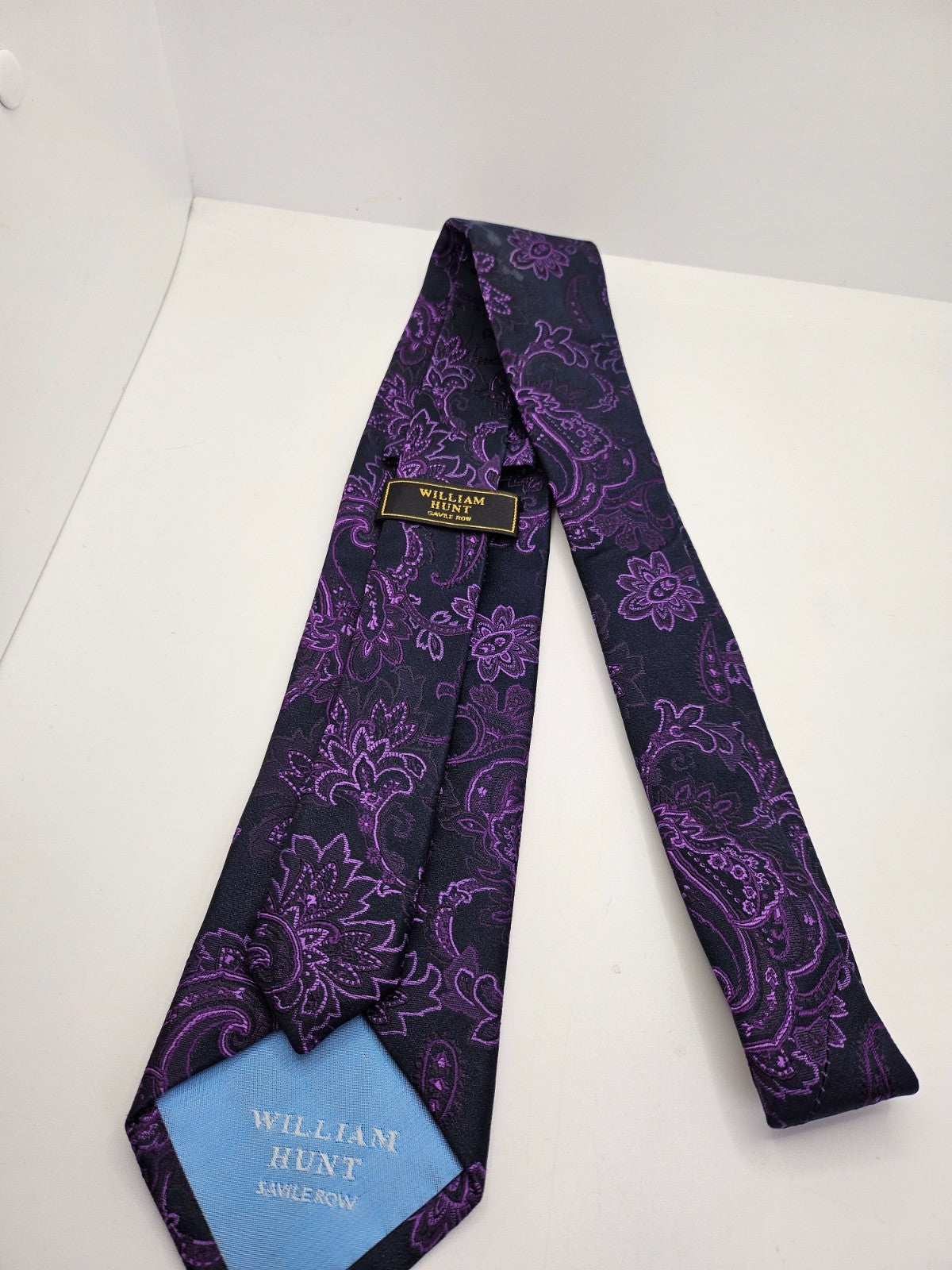 William Hunt Silk Tie Mens Black Purple Paisley Statement Designer Neck Tie BX23
