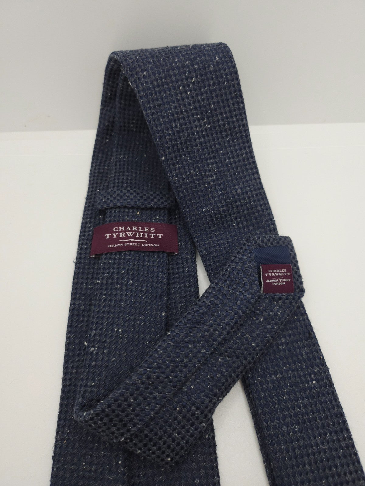 Charles Tyrwhitt Silk Tie Mens Dark Grey Navy Blue Textured Pattern Necktie BX11