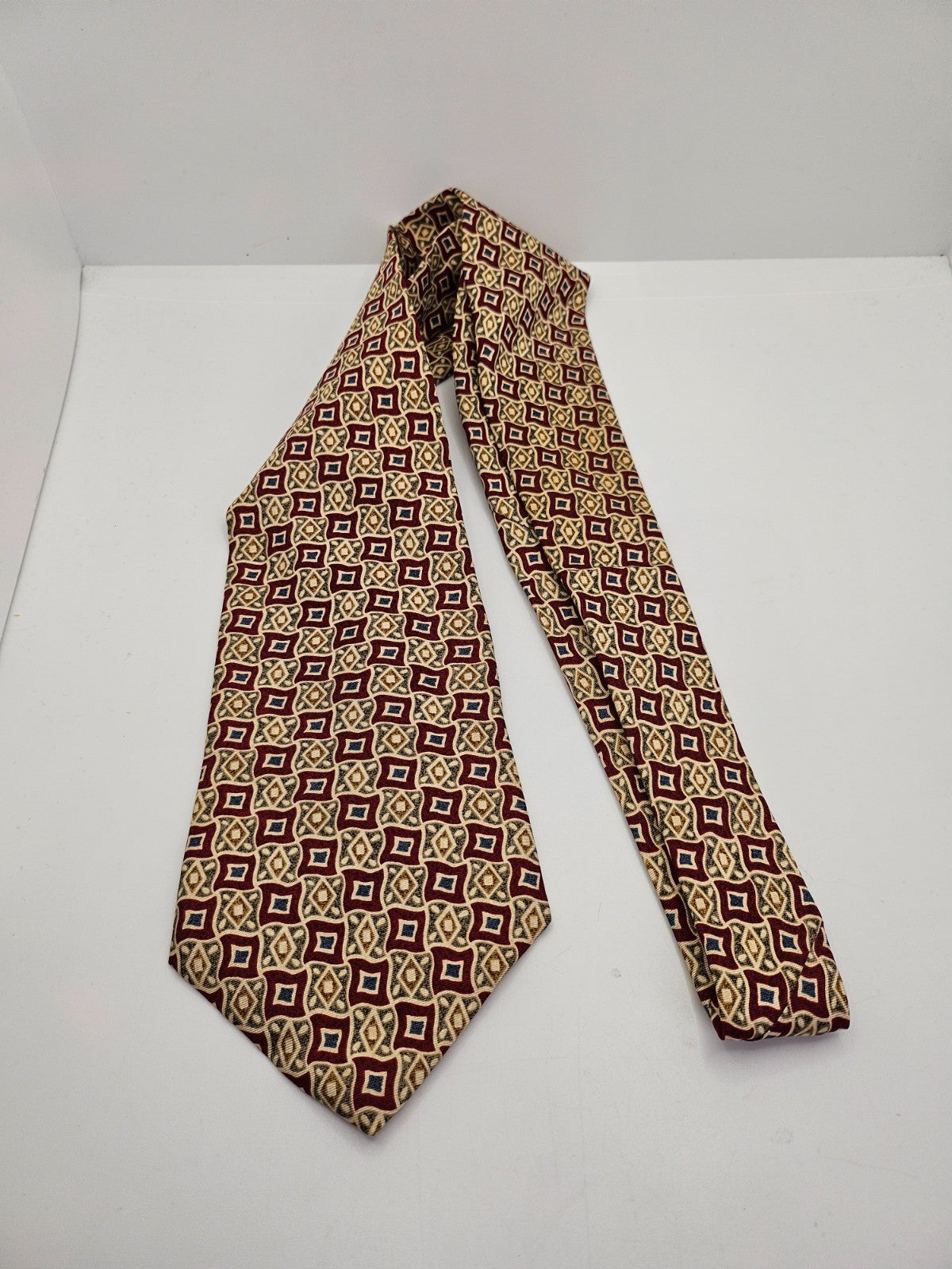 Chaps Ralph Lauren Silk Tie Mens Red Gold Geometric Wedding Retro Neck Tie BX59