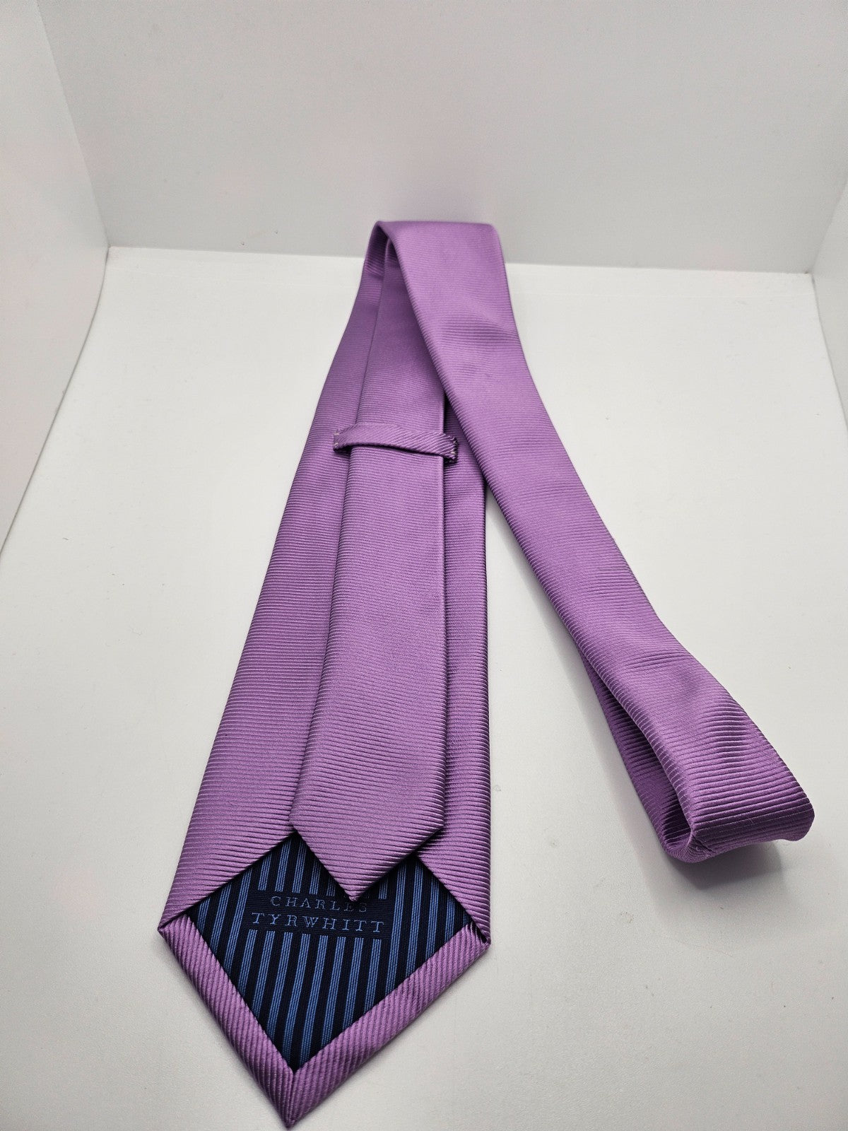 Charles Tyrwhitt Purple Ribbed Textured Silk Tie
