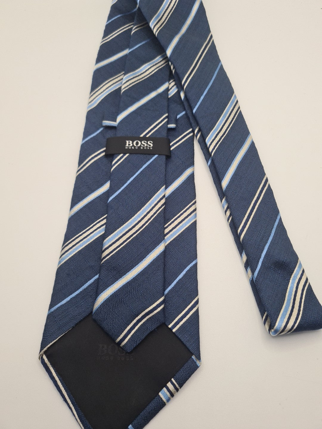 Hugo Boss Blue Stripe Mens Silk Tie Classic Designer Necktie Formal Striped Vintage Mens Tie UK BX8
