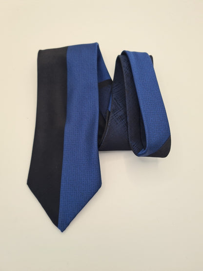 Ted Baker Blue / Black Retro Pattern Silk Tie | Designer Mens Tie UK  BX10