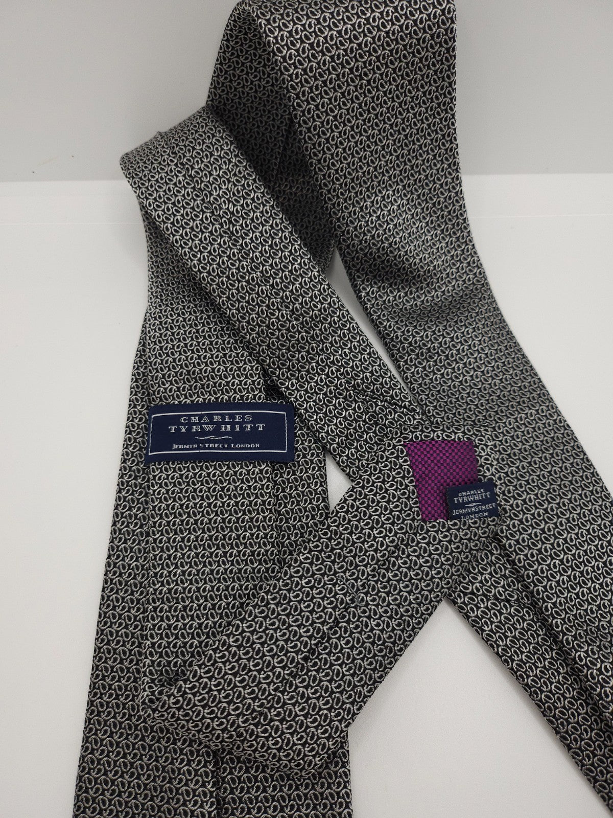 Charles Tyrwhitt Silk Tie Mens Charcoal Grey Geometric Patterned Necktie BX13