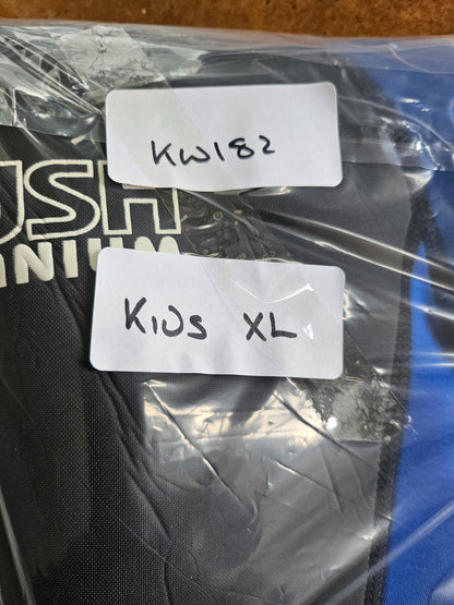 Blue Motion Kids XL Age 12/13 Yrs 2.5MM Shorty Wetsuit Surf Swim Holiday KW182