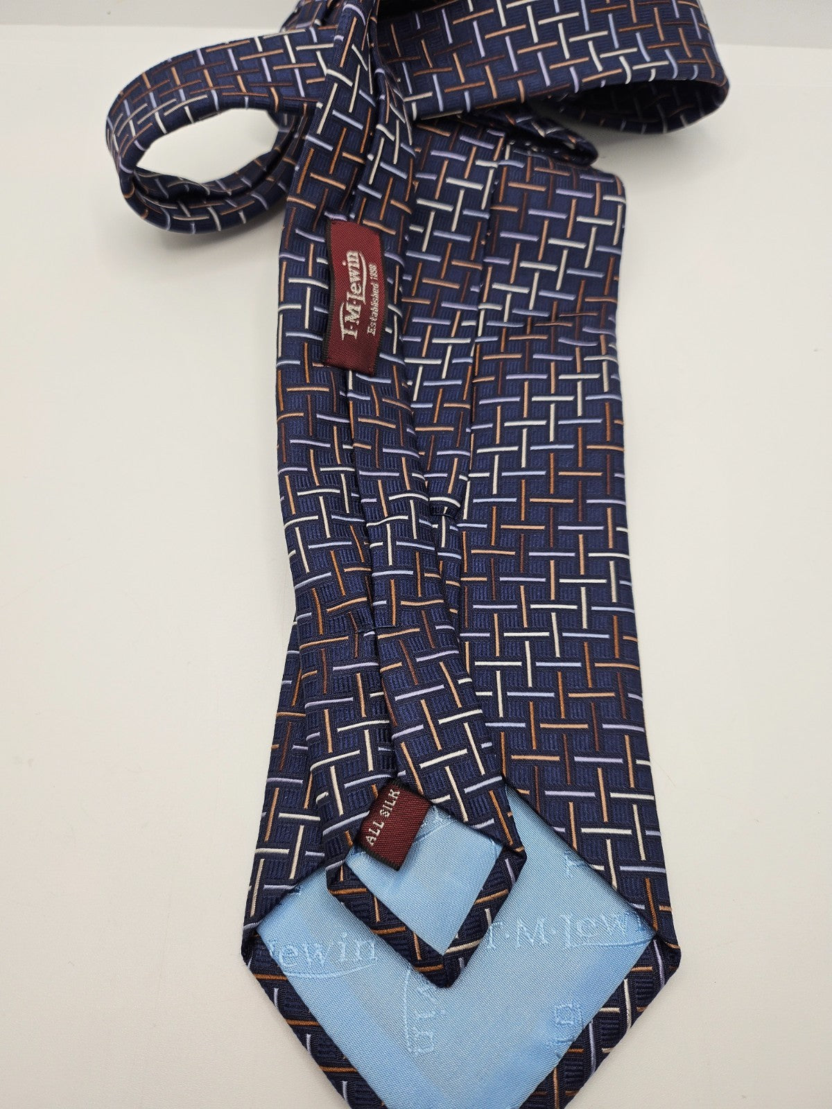 T.M. Lewin Silk Tie Mens Navy Blue Geometric Interlocking Grid Vtg Neck Tie BX2