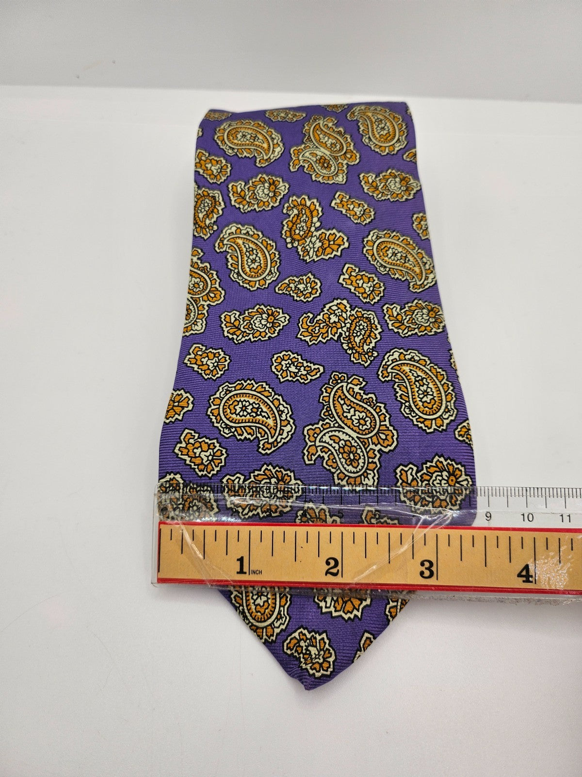 Charles Tyrwhitt Silk Tie Men Purple Gold Paisley Wedding Retro Vtg Necktie BX26