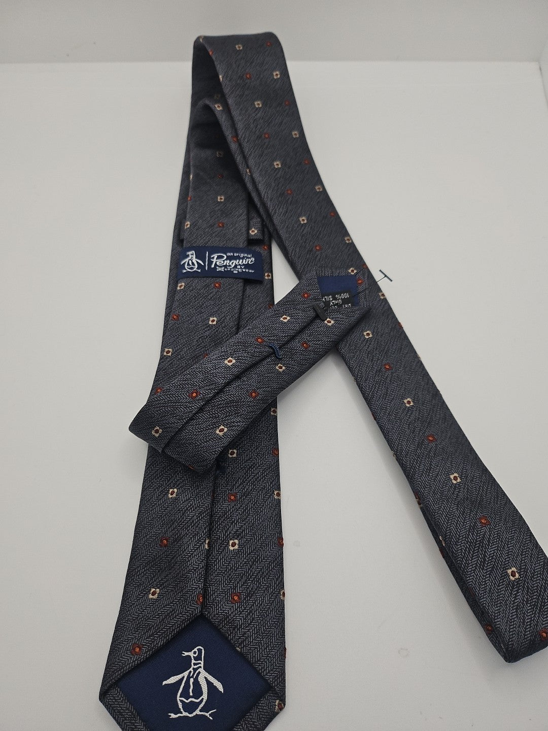 Penguin Grey Thin Mod Geometric Mens Silk Tie Wedding Formal Neck Tie BX16