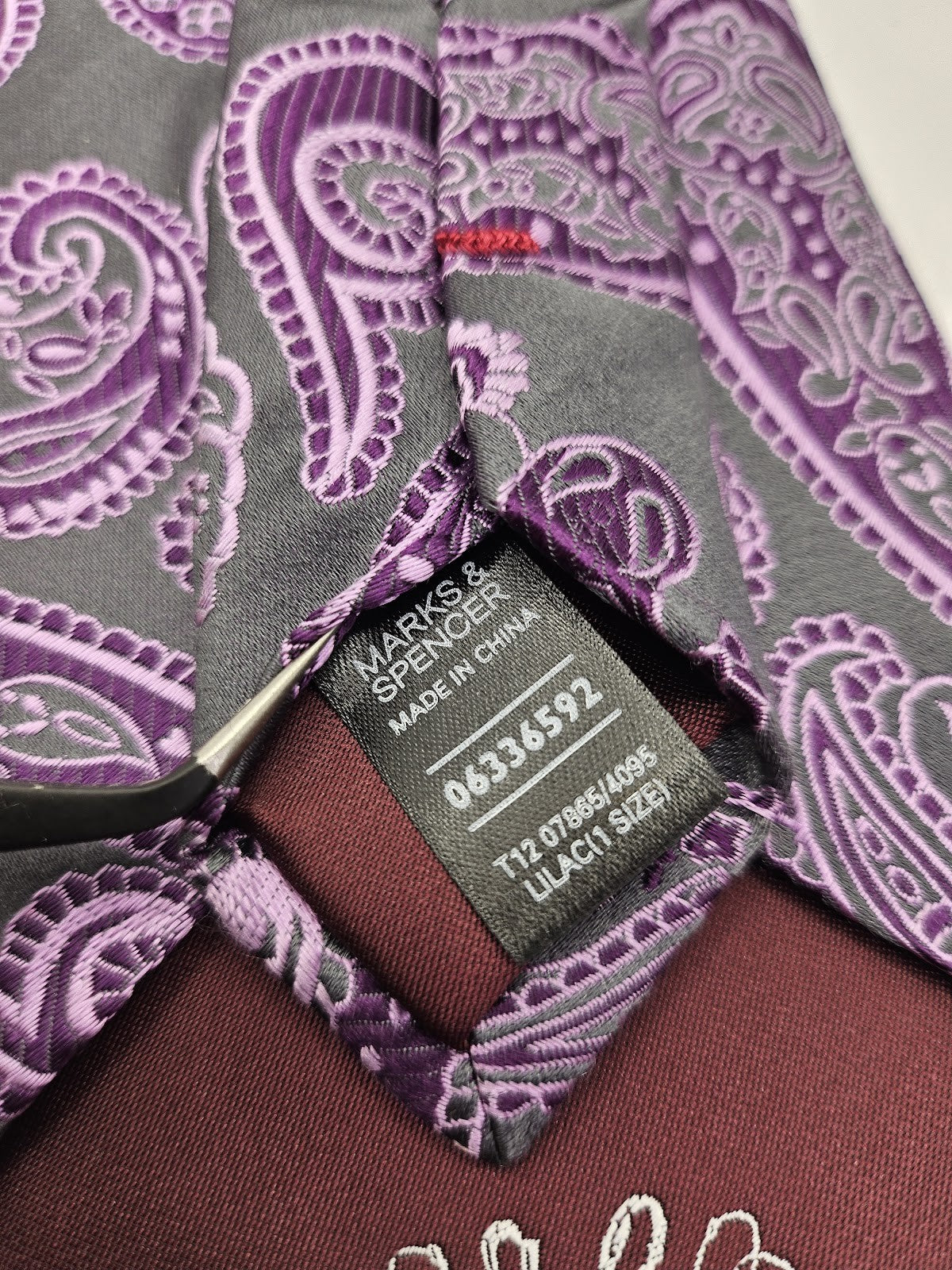 Marks & Spencer Mens Silk Tie Grey Purple Paisley Vtg Retro Wedding Neck Tie