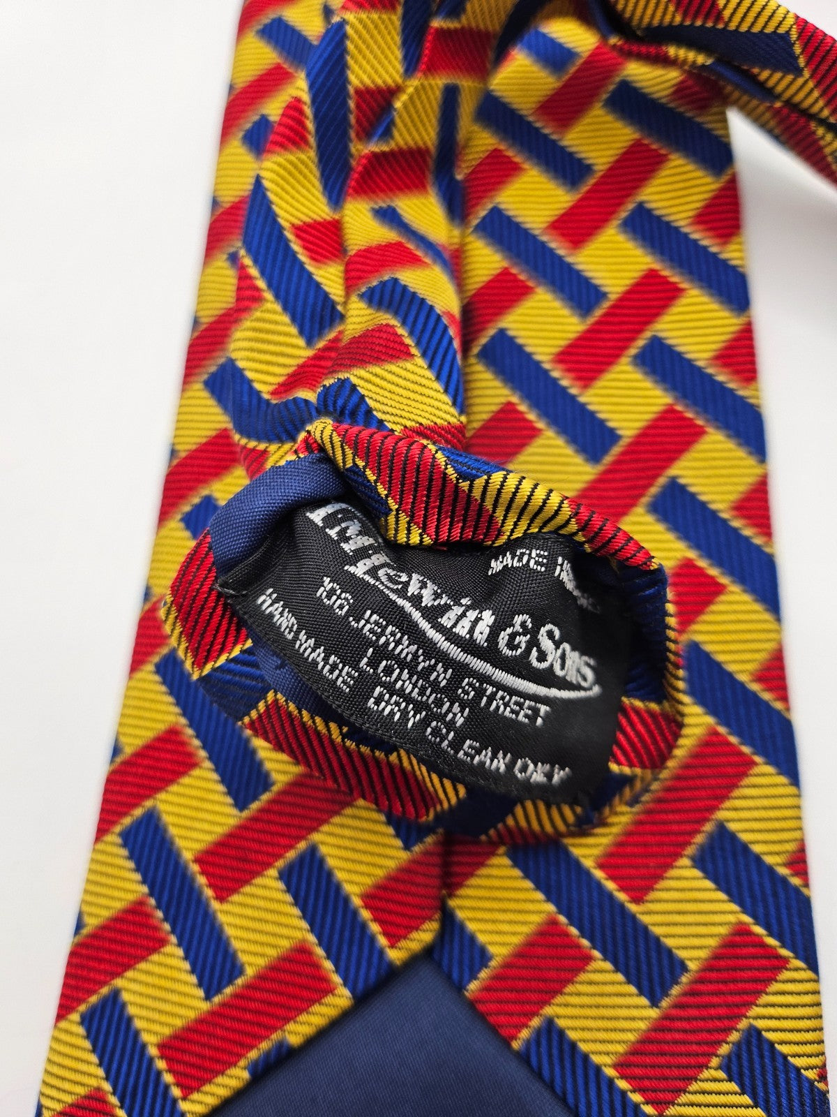 T.M. Lewin & Sons Silk Tie Mens Multi Interlocking Basketweave Vtg Neck Tie BX26