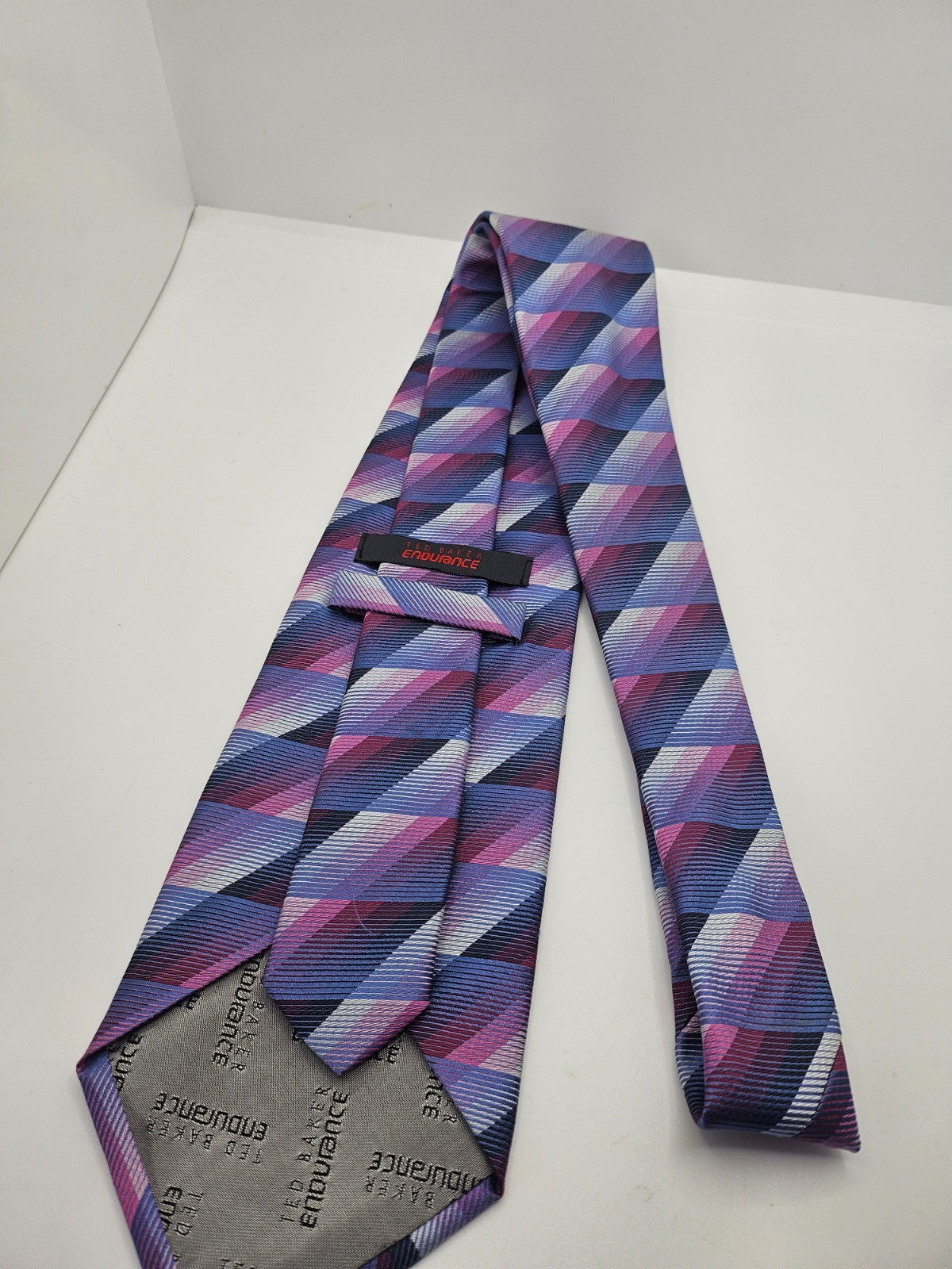 Ted Baker Endurance Silk Tie Mens Purple Pink Geometric Striped Vtg Necktie BX15
