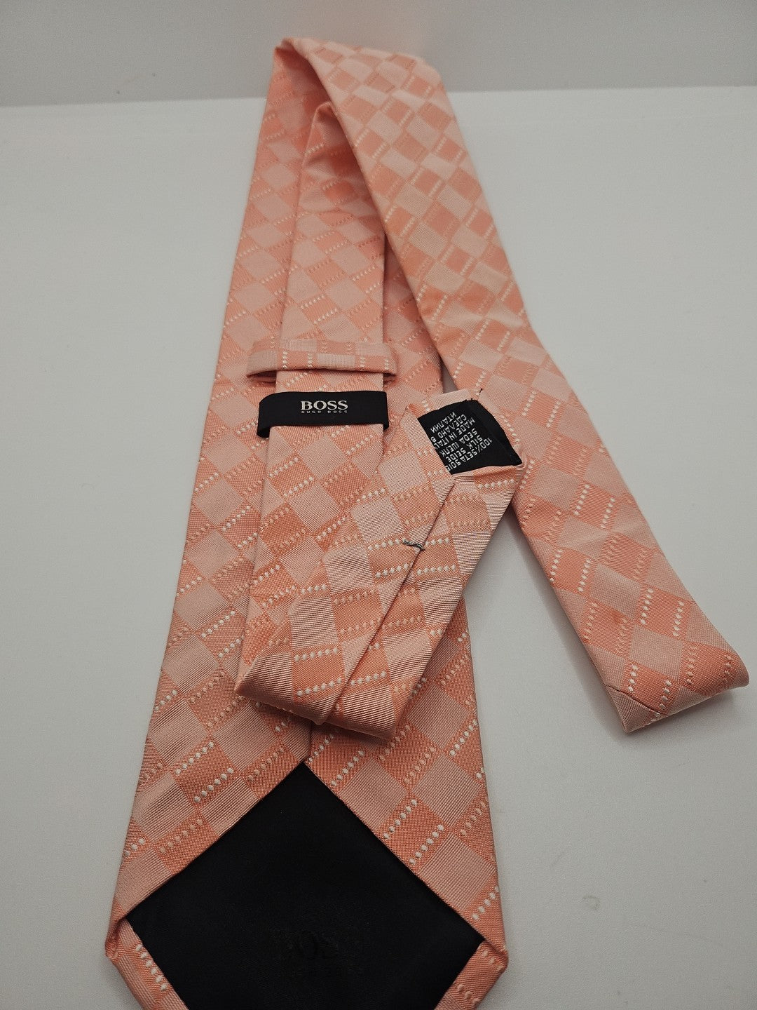 Hugo Boss Peach Geometric Pattern Mens Silk Tie Wedding Formal Neck Tie BX15