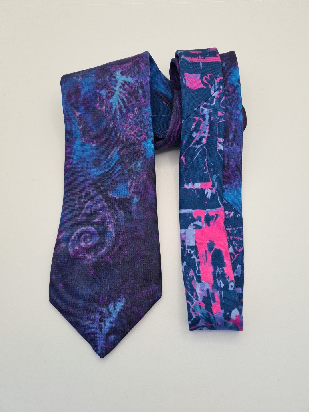 Blue / purple Retro Neon Style Novelty Silk Tie | Designer Mens Tie UK Vintage Mens Tie UK BX14