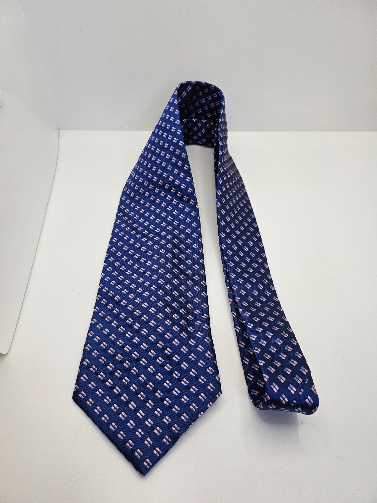 Vintage Mens Silk Tie Osborne Blue Geometric Pattern Textured Neck Tie BX25