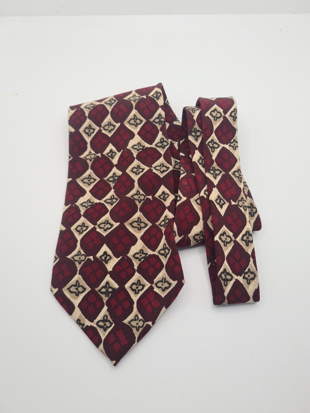 Hugo Boss Vintage Red Abstract Mens Silk Tie Classic Designer Necktie Formal Vintage Mens Tie UK BX6