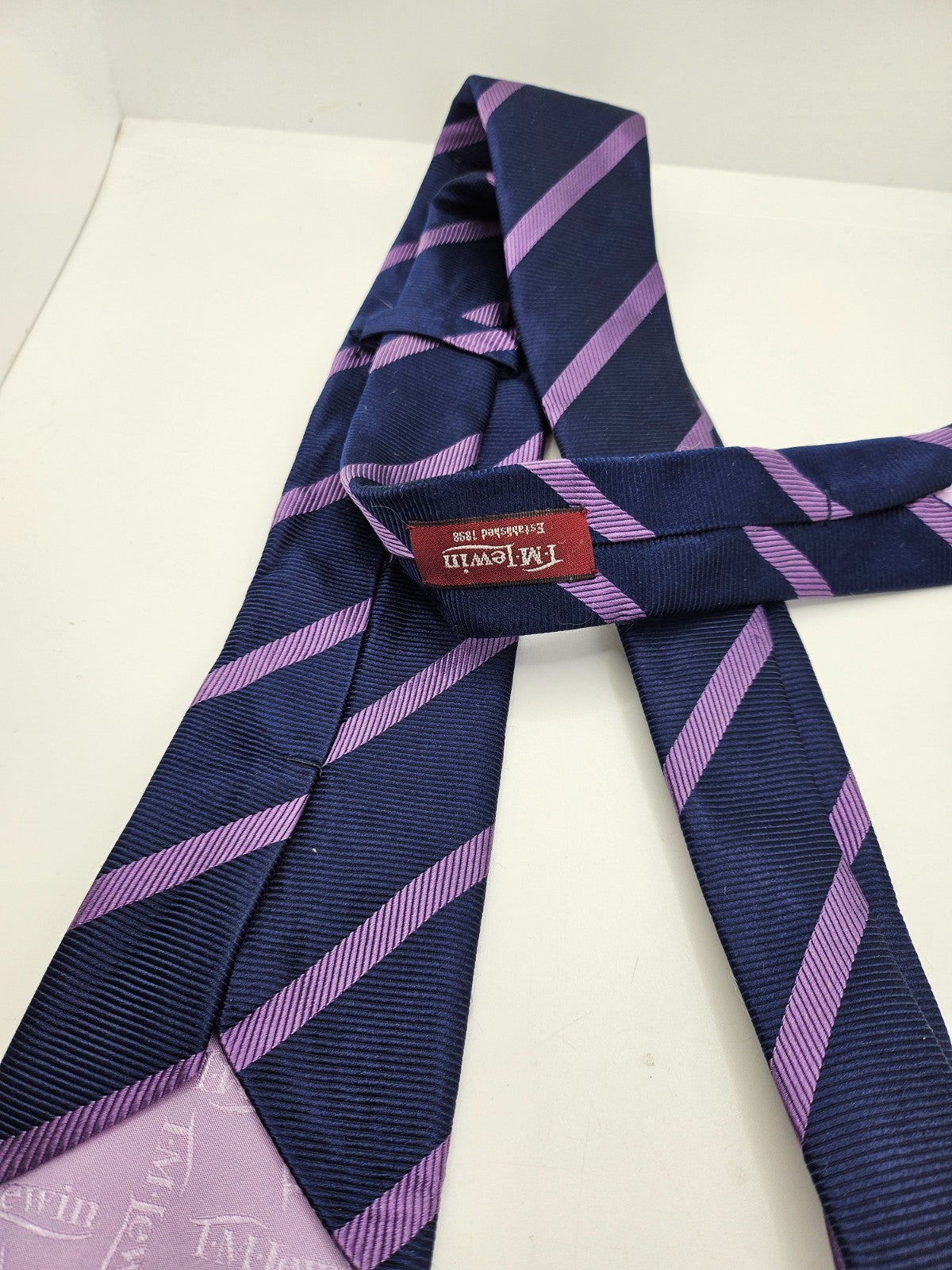 T.M. Lewin Silk Tie Mens Navy Purple Striped Designer Business Vtg Neck Tie BX23