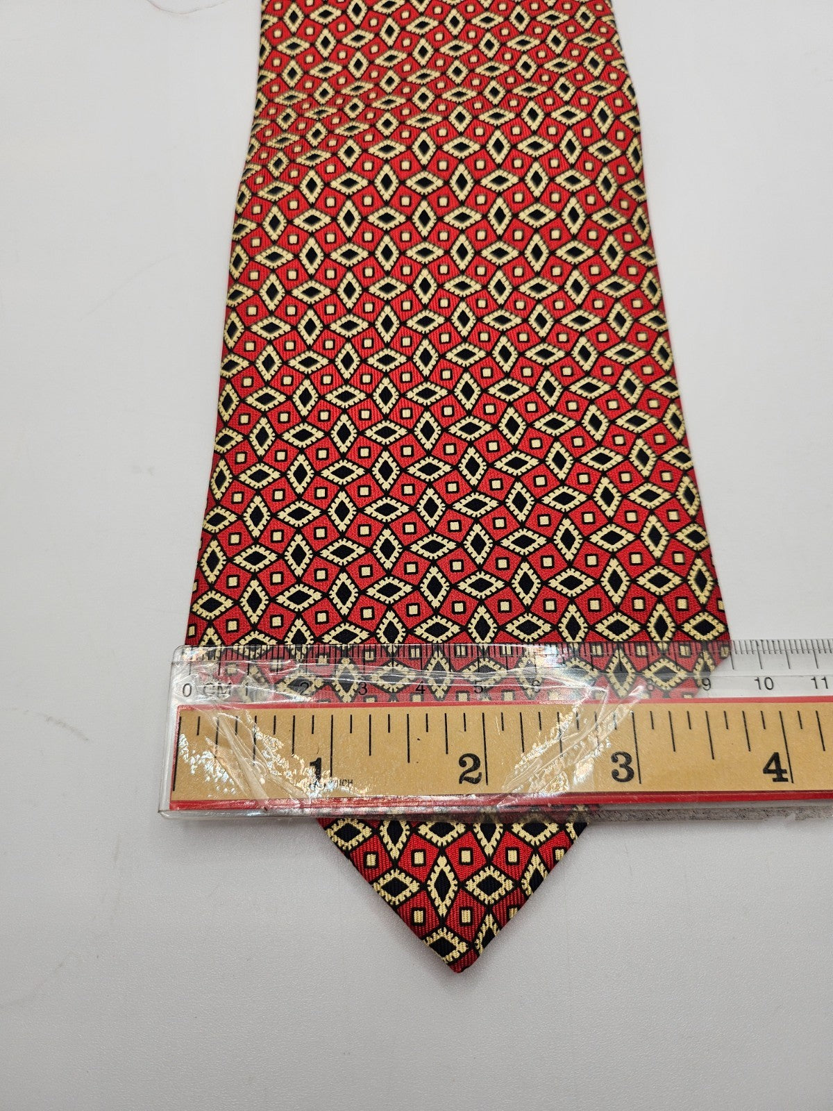 Cavenagh Silk Tie Mens Red Gold Woven Geometric Diamond Mosaic Vtg Neck Tie BX21