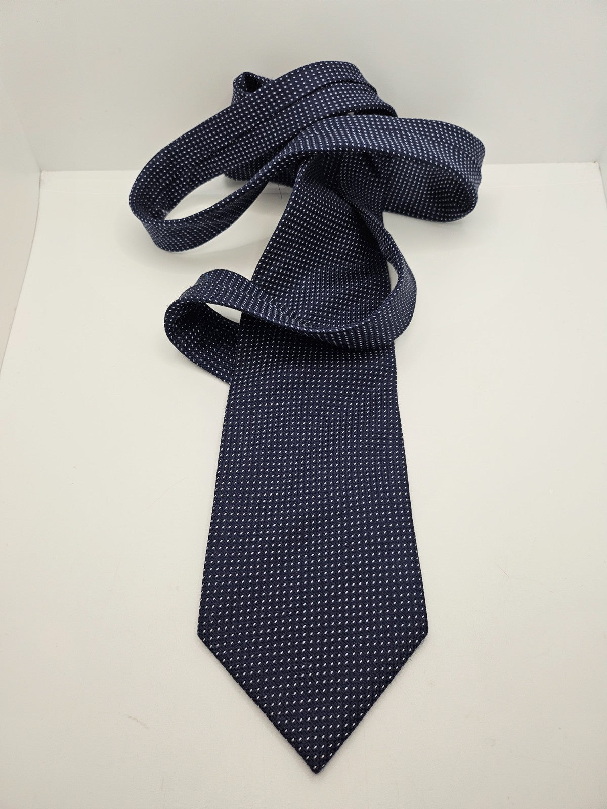 Austin Reed Silk Tie Mens Navy Blue Micro Dash Textured Grid Retro Neck Tie BX21