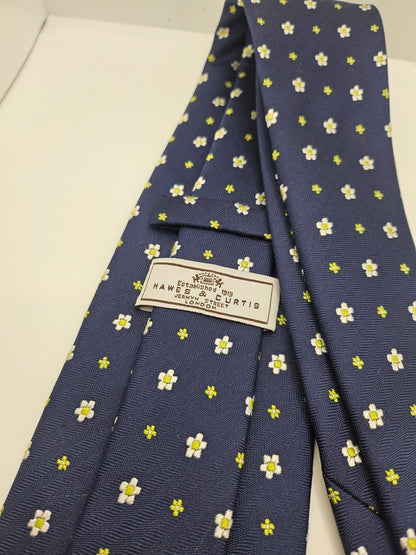 Hawes & Curtis Silk Tie Mens Navy Blue Floral Textured Vtg Retro Neck Tie BX24